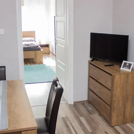 Broadway B2 Apartamento Debrecen