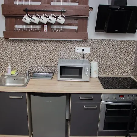 Broadway B2 Apartamento Debrecen